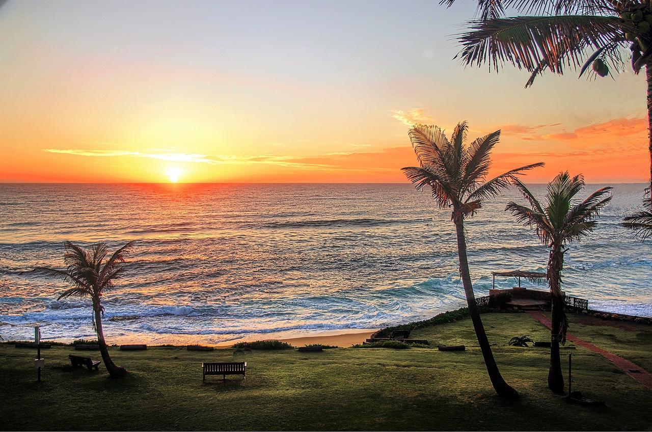 Salt Rock Hotel And Beach Resort Ballito Exterior foto